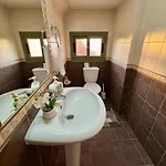 別荘 Danaos Luxury Sea View Townhouse With Pool *
