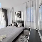Danaos Luxury Sea View Townhouse With Pool * パ フォス