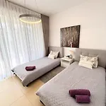 Danaos Luxury Sea View Townhouse With Pool パ フォス
