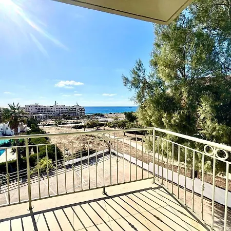 Beautiful House Near Venus