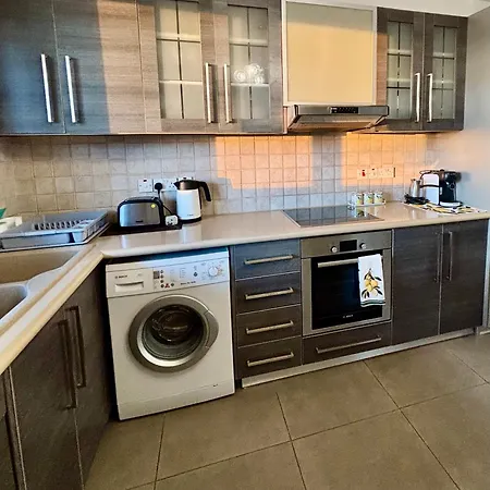 Danaos Luxury Sea View Townhouse With Pool Paphos