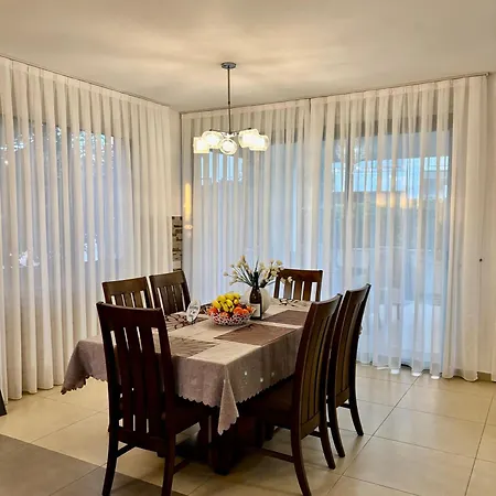 Danaos Luxury Sea View Townhouse With Pool