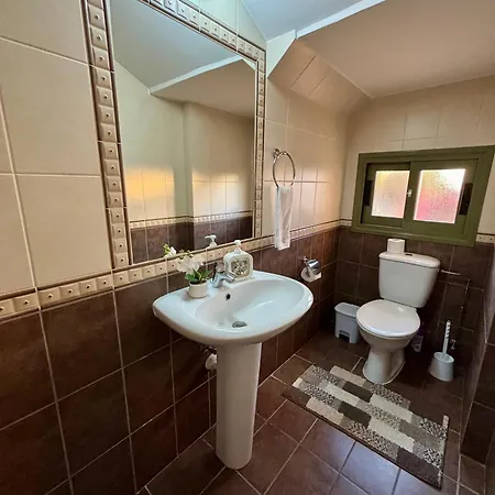 Danaos Luxury Sea View Townhouse With Pool *