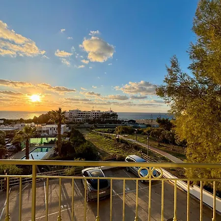 Danaos Luxury Sea View Townhouse With Pool Paphos