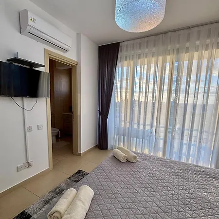 Danaos Luxury Sea View Townhouse With Pool