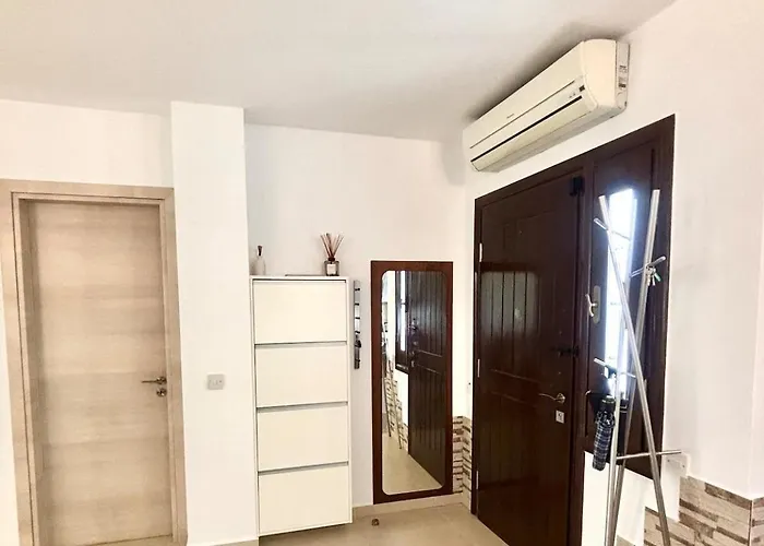 Сasa de vacaciones Beautiful House Near Venus