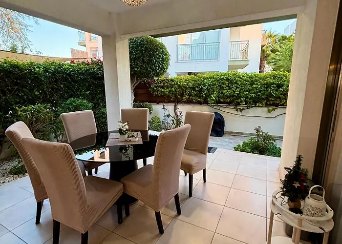 Ferienhaus Danaos Luxury Sea View Townhouse With Pool Paphos