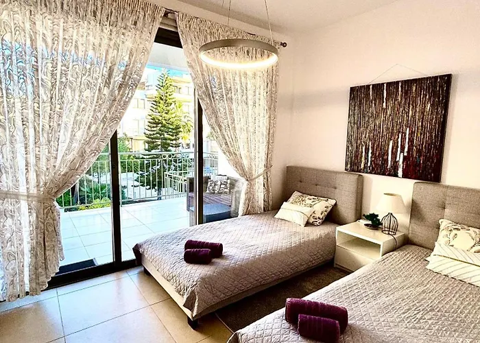 Beautiful House Near Venus Feriehus