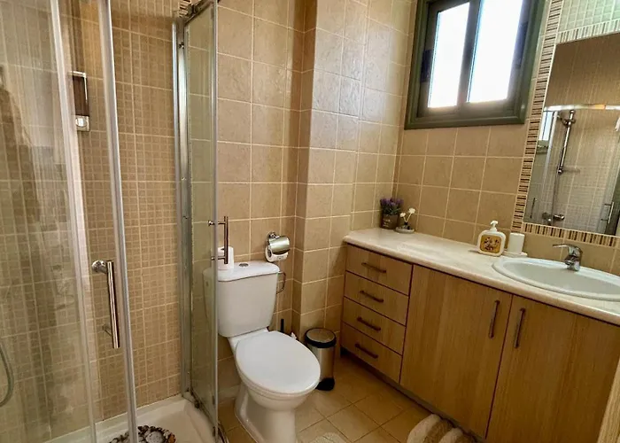 Ferienhaus Danaos Luxury Sea View Townhouse With Pool Paphos