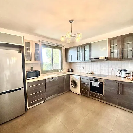 بيت للعطل Danaos Luxury Sea View Townhouse With Pool *