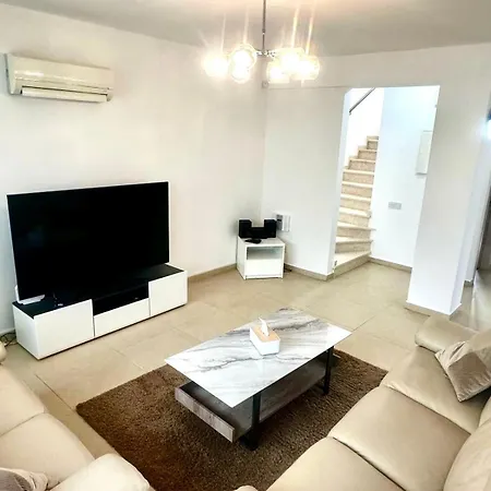 Beautiful House Near Venus Vakantiehuis Paphos