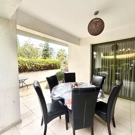 Beautiful House Near Venus פאפוס